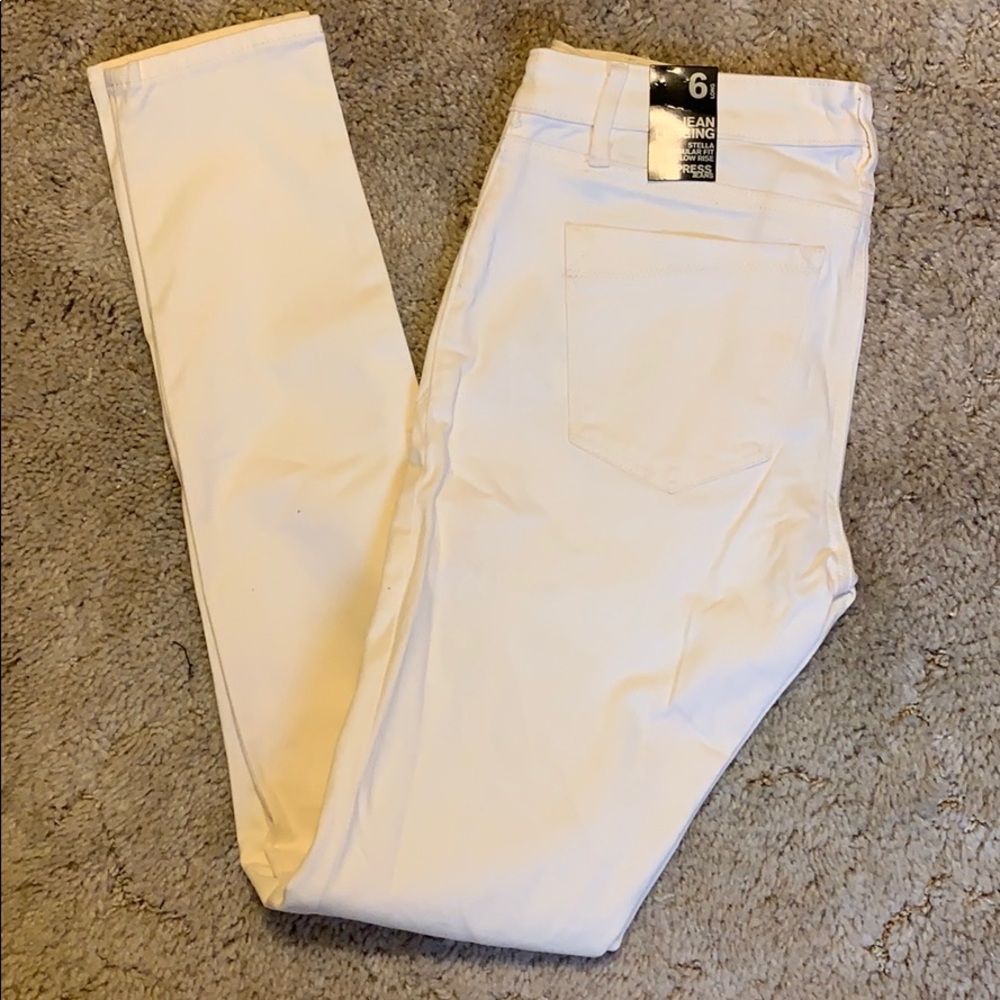 NWT Express Cream Jean Legging Size 6L
